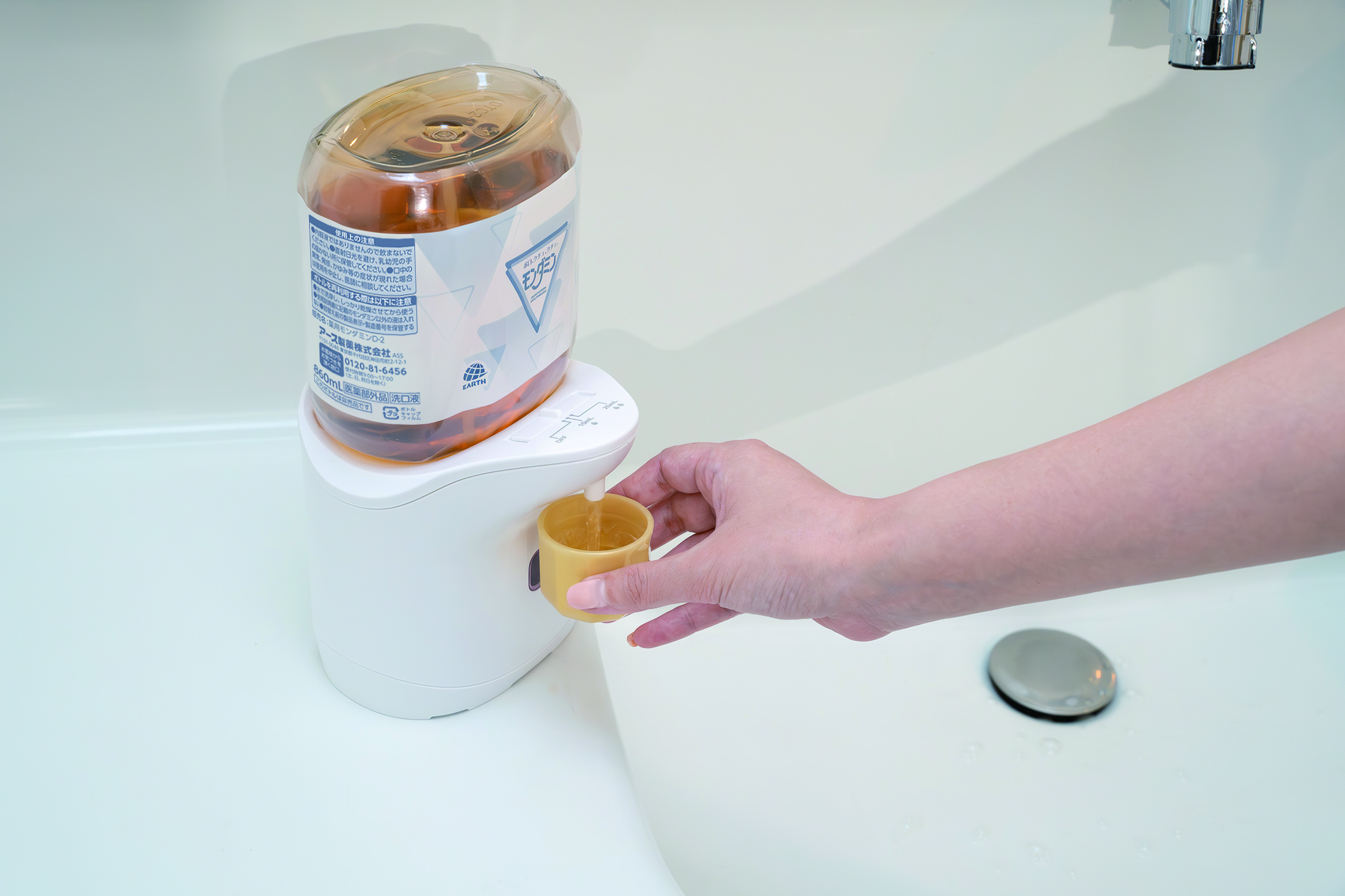 自動で出てくるモンダミン プレミアムケア 860ｍL セット